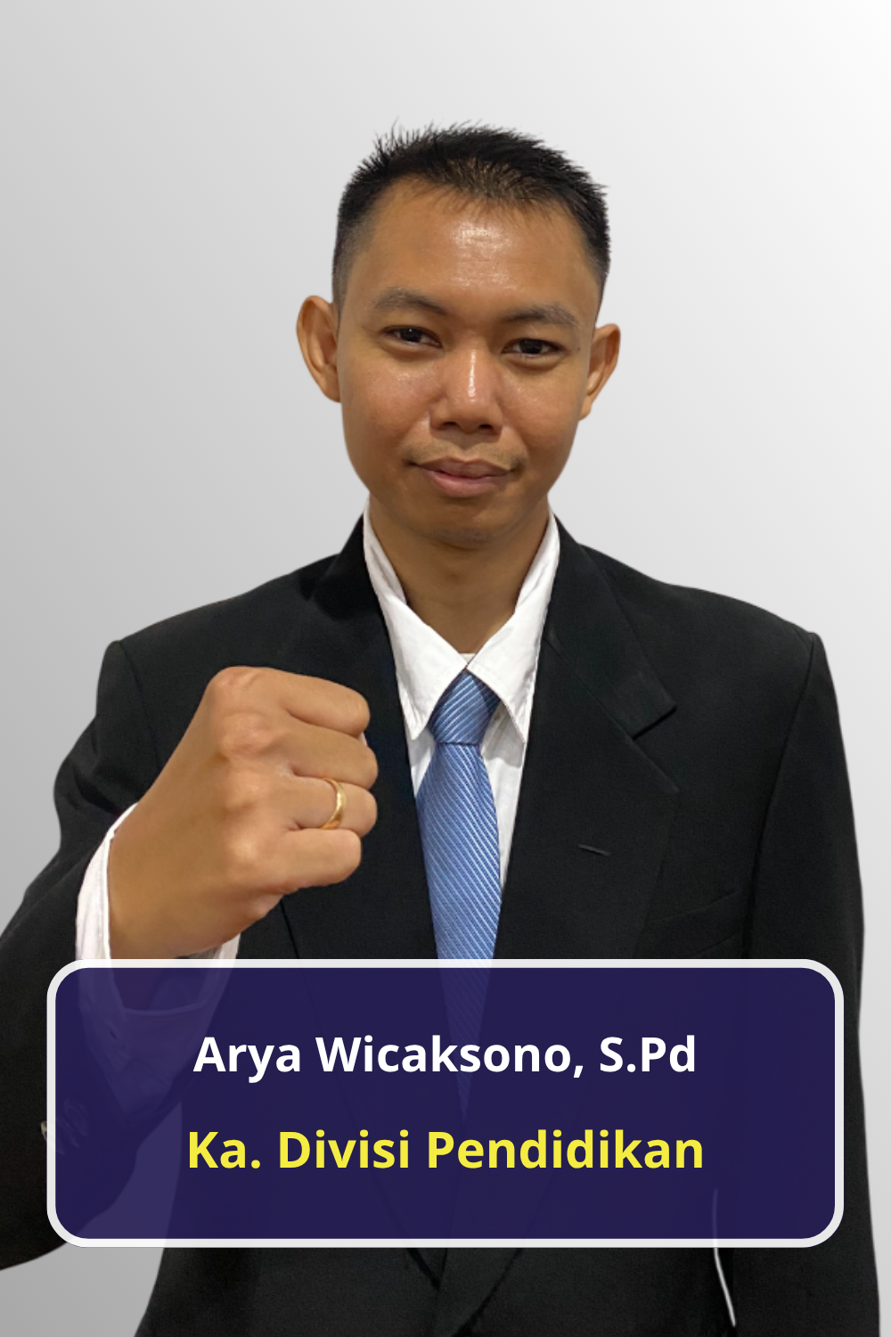 Arya Wicaksono, S.Pd Kepala Divisi Pendidikan